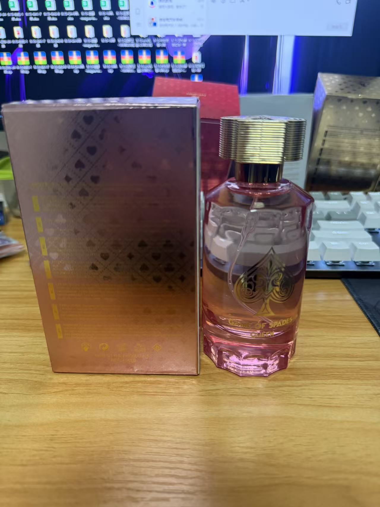 Perfume Queen - Jo Milano Game Of Spades Queen